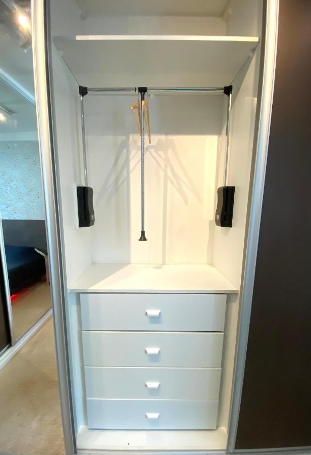 Floydroom'S Pau Chambre Hotes Standing Dans Appartement Partage Proche Chateau المظهر الخارجي الصورة