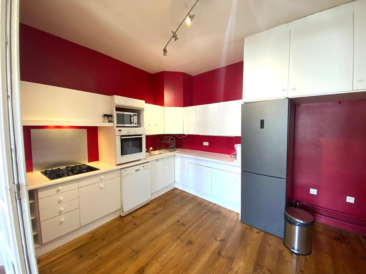 Floydroom'S Pau Chambre Hotes Standing Dans Appartement Partage Proche Chateau المظهر الخارجي الصورة